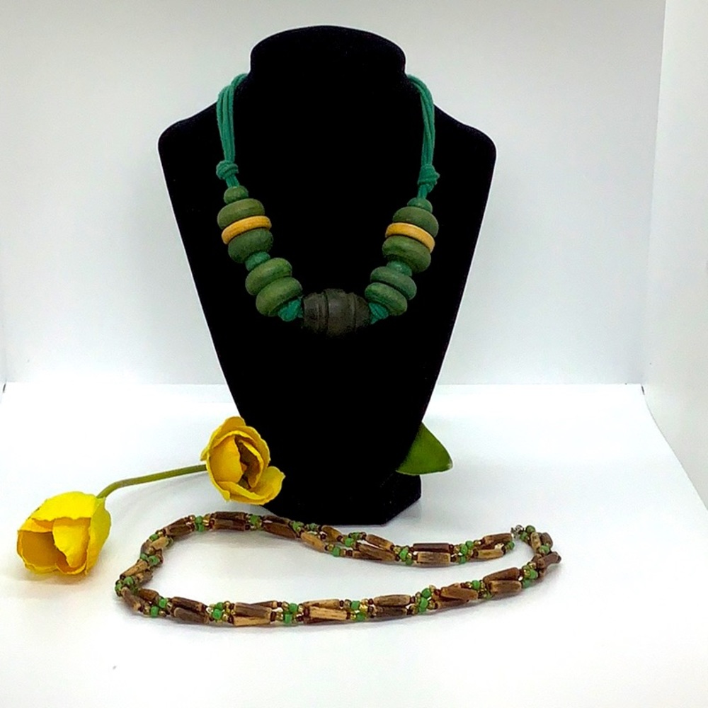 Vintage Necklaces Lot